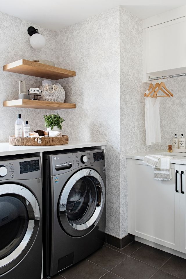 Laundry Room by Hibou Design and Co, Photography by Mike Chajecki